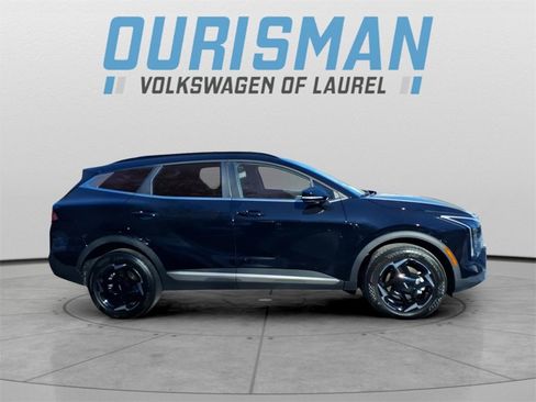 Used 2026 Kia Sportage EX w/ EX Panorama Roof Package image 2