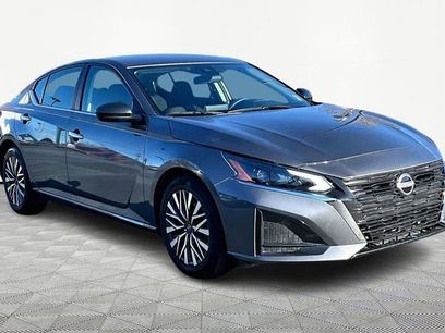 Used 2025 Nissan Altima 2.5 SV