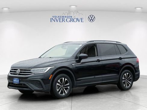 Used 2024 Volkswagen Tiguan S AWD/4WD image 3