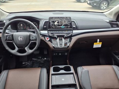 New 2026 Honda Odyssey Elite image 5