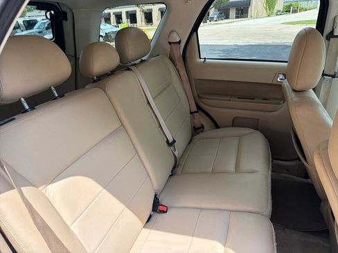Used 2009 Ford Escape Limited FWD image 30