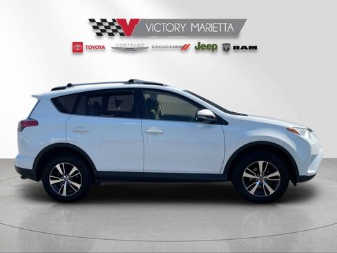 Used 2018 Toyota RAV4 XLE w/ Plus Extra Value Package AWD/4WD image 6