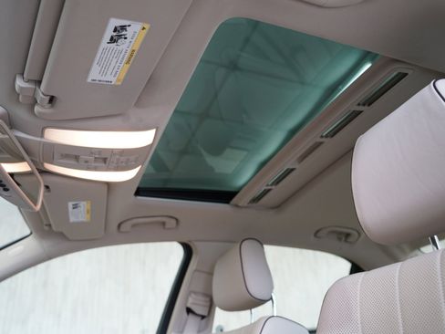 Used 2016 Mercedes-Benz E 350 4dr Sdn E 350 Sport RWD image 24