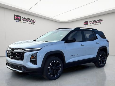 New 2026 Chevrolet Equinox RS w/ LPO, Floor Liner Package FWD image 8