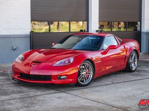 Used 2009 Chevrolet Corvette Z06 w/ Preferred Equipment Group image 33