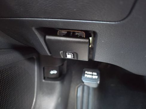 Used 2022 Nissan Altima 2.5 SR FWD image 30
