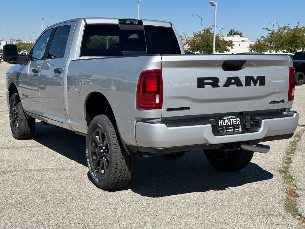 New 2026 RAM 2500 Big Horn AWD/4WD image 5