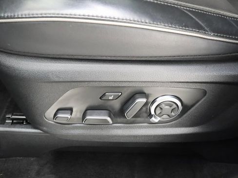 Used 2024 Hyundai Palisade Calligraphy image 9