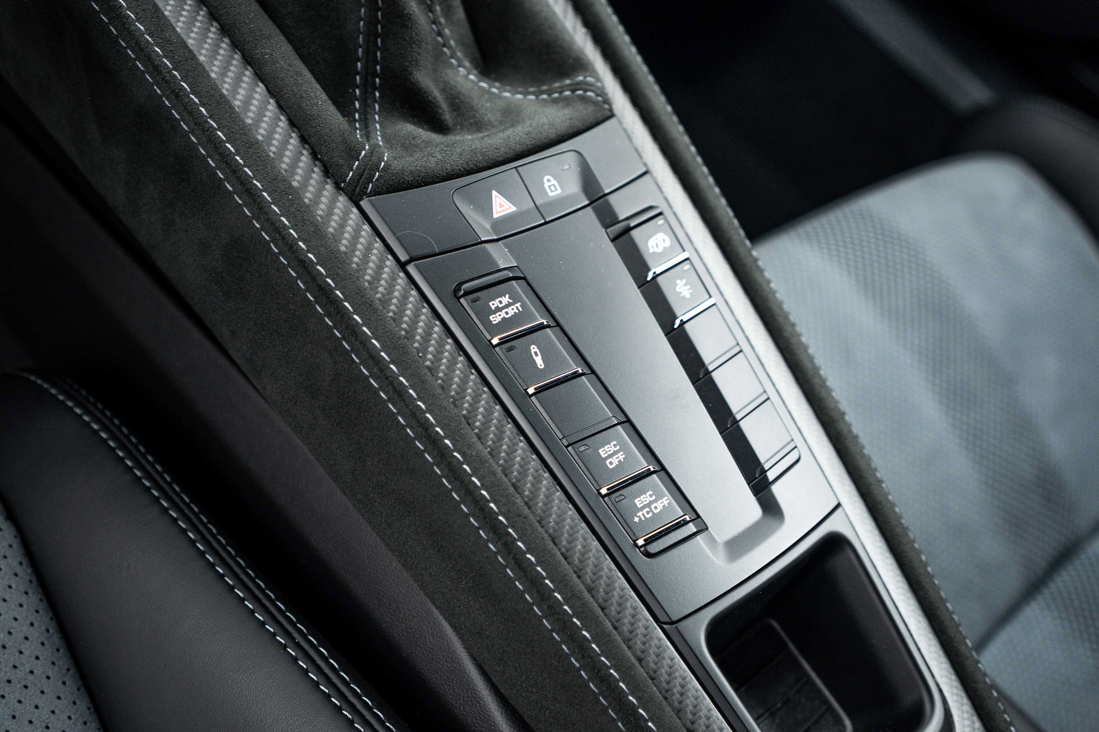 Certified 2023 Porsche 718 Cayman GT4 RS RWD image 17
