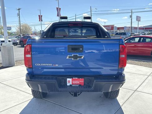 Used 2019 Chevrolet Colorado ZR2 w/ ZR2 Dusk Special Edition AWD/4WD image 4