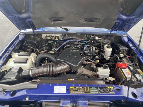 Used 2011 Ford Ranger Sport RWD image 18