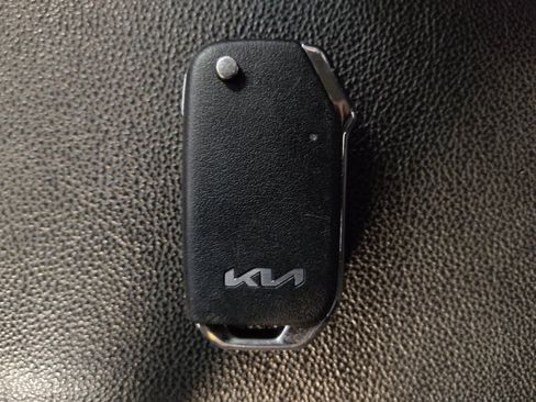 Used 2022 Kia Forte Sedan FWD image 32