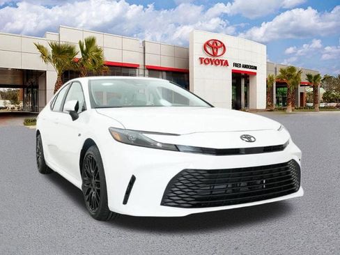 New 2026 Toyota Camry LE image 31
