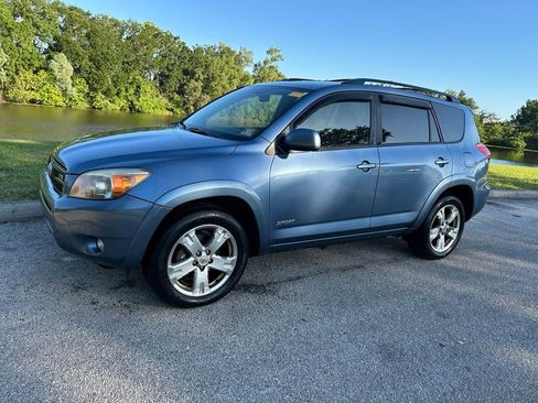Used 2007 Toyota RAV4 Sport AWD/4WD image 2
