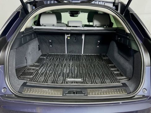 Used 2025 Land Rover Range Rover Velar Dynamic SE image 27