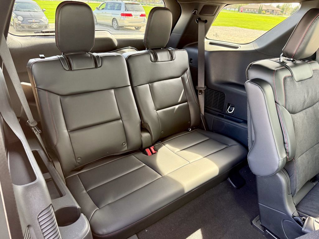 New 2026 Ford Explorer ST w/ Sun And Sound Package AWD/4WD image 21