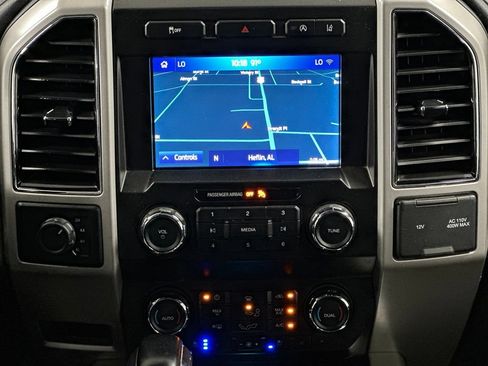 Used 2020 Ford F150 Lariat AWD/4WD image 19