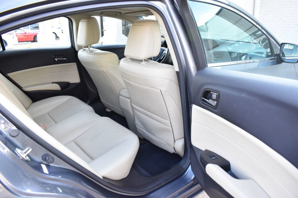 Used 2014 Acura ILX w/ Technology Package FWD image 19