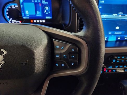 Used 2023 Ford Bronco Wildtrak image 28