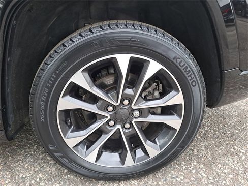 Used 2022 Jeep Grand Cherokee L Overland w/ Luxury Tech Group IV image 36