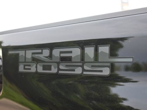 New 2026 Chevrolet Silverado 2500 LTZ w/ LTZ Plus Package AWD/4WD image 21