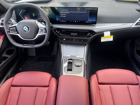 Used 2026 BMW 330i Sedan w/ Premium Package RWD image 15