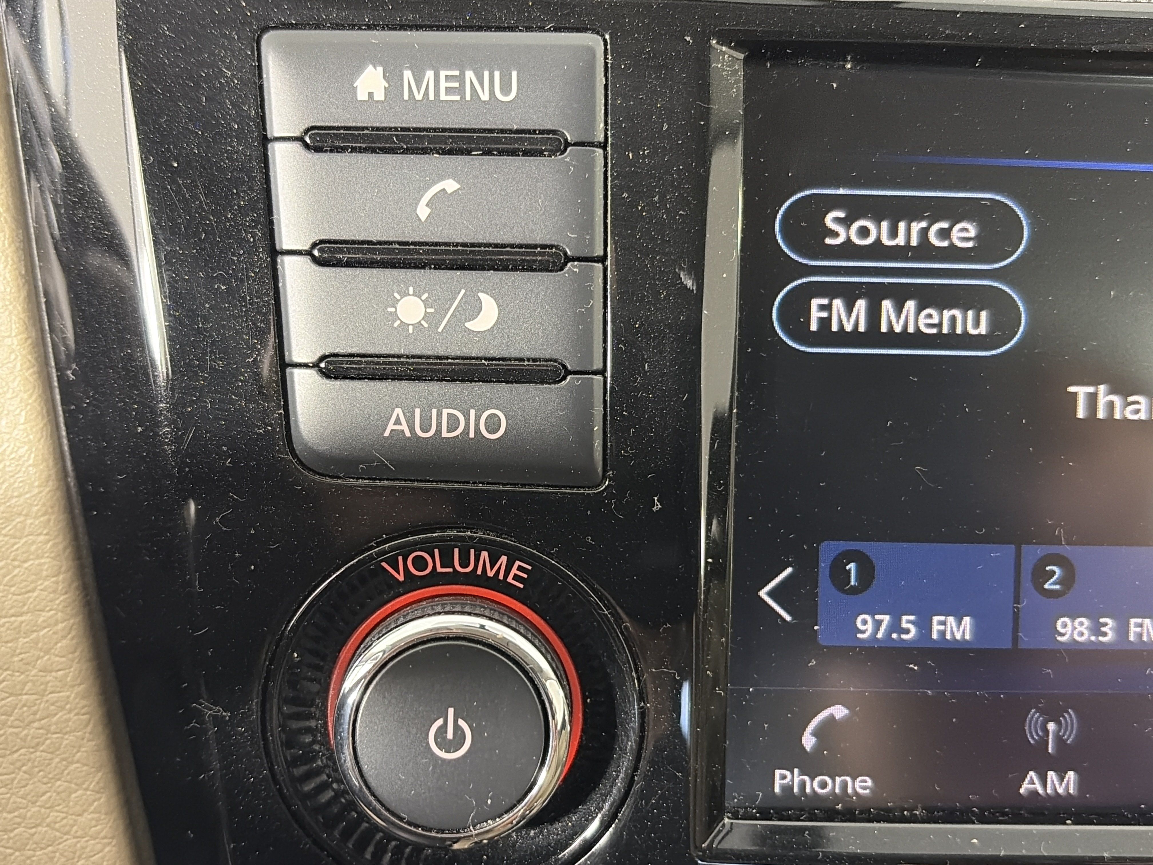 Used 2018 Nissan Rogue SV FWD image 20