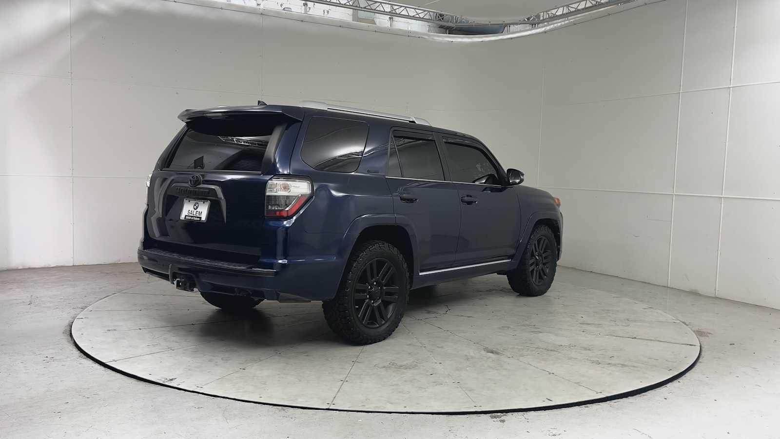 Used 2018 Toyota 4Runner Limited RWD image 9