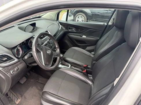 Used 2014 Buick Encore Convenience FWD image 4