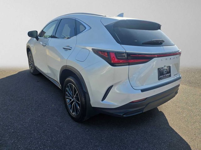 Used 2025 Lexus NX 250 FWD w/ Accessory Package (2T) image 5