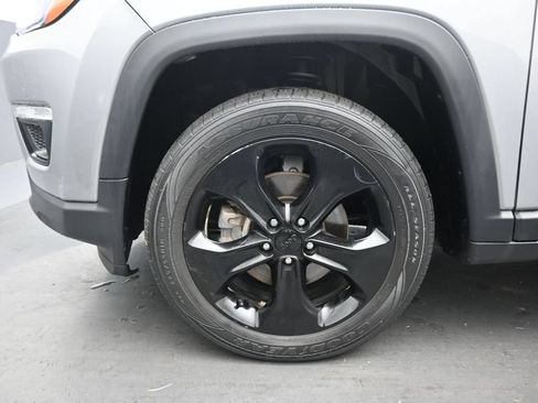 Used 2019 Jeep Compass Latitude AWD/4WD image 46