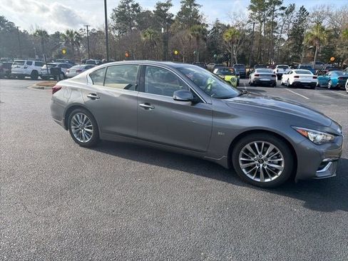 Used 2019 INFINITI Q50 Luxe w/ Essential Package (3.0T Luxe) image 2
