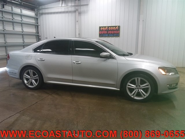 Used 2013 Volkswagen Passat TDI SE FWD image 2