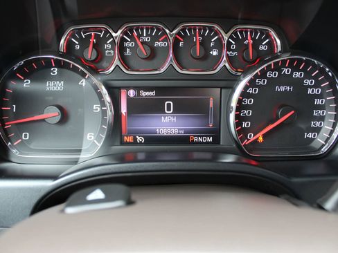 Used 2014 GMC Sierra 1500 SLT w/ Driver Alert Package image 15