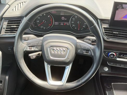 Certified 2023 Audi Q5 2.0T Premium w/ Convenience Package AWD/4WD image 17