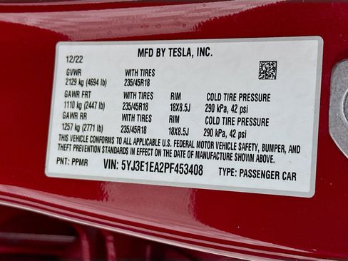 Used 2023 Tesla Model 3 Standard Range image 12
