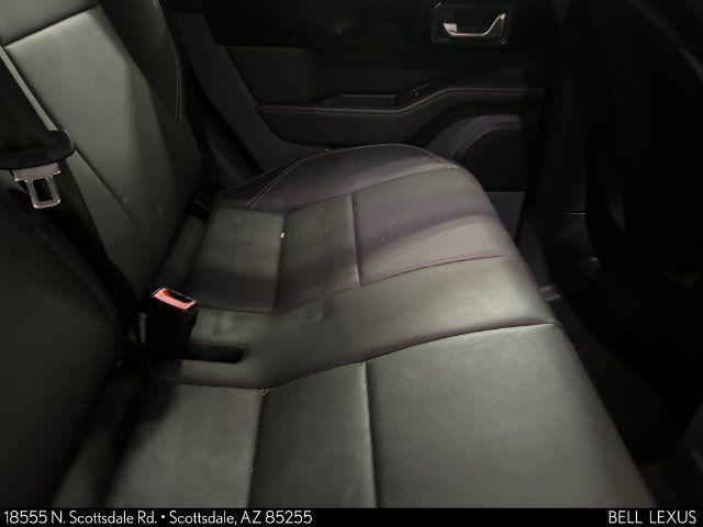Used 2024 INEOS Grenadier Station Wagon AWD/4WD image 15