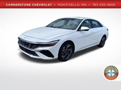 Used 2025 Hyundai Elantra Limited
