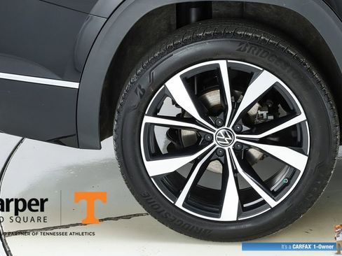 Used 2024 Volkswagen Atlas SEL Premium R-Line AWD/4WD image 53