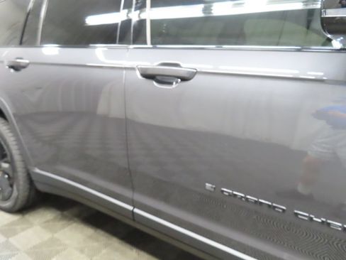 Used 2021 Jeep Grand Cherokee L Laredo AWD/4WD image 32