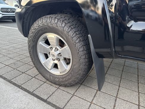 Used 2013 Toyota Tacoma PreRunner w/ TRD Sport Pkg RWD image 9