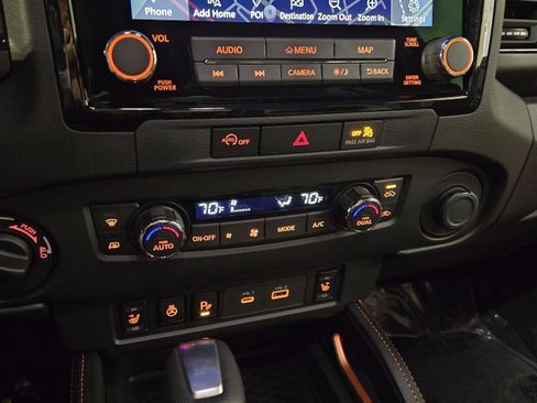 Used 2023 Nissan Frontier PRO-4X w/ Pro-4X Premium Package image 24