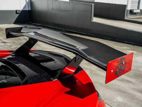 Used 2017 Acura NSX image 18