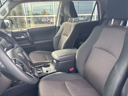 Used 2024 Toyota 4Runner TRD Off-Road image 11