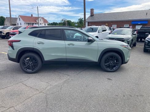 New 2026 Chevrolet Trax ACTIV w/ Driver Confidence Package FWD image 24