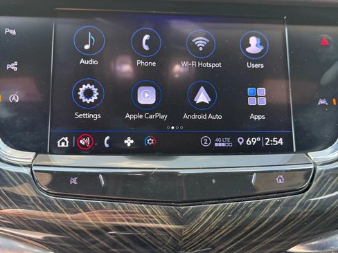 Used 2020 Cadillac XT6 Premium Luxury image 11