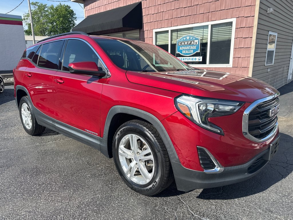 Used 2019 GMC Terrain SLE w/ Driver Convenience Package FWD image 1