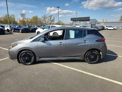 Used 2024 Nissan Leaf SV Plus FWD image 7