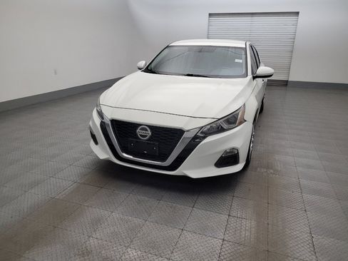 Used 2020 Nissan Altima 2.5 S FWD image 15