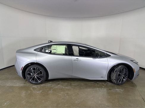 New 2026 Toyota Prius Limited image 17